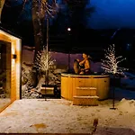 Larice Podgrzewany Basen, Balia I Sauna Apartment Swieradow-Zdroj