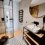 Larice Podgrzewany Basen, Balia I Sauna Apartment Swieradow-Zdroj