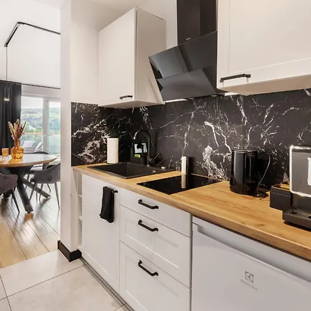 Larice Balia, Sauna, Morsowanie W Basenie *