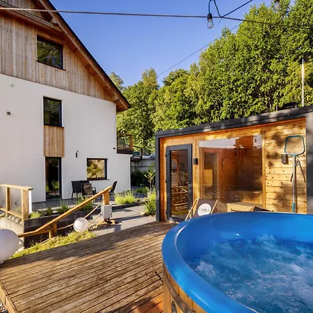 Appartamento Larice Podgrzewany Basen, Balia I Sauna