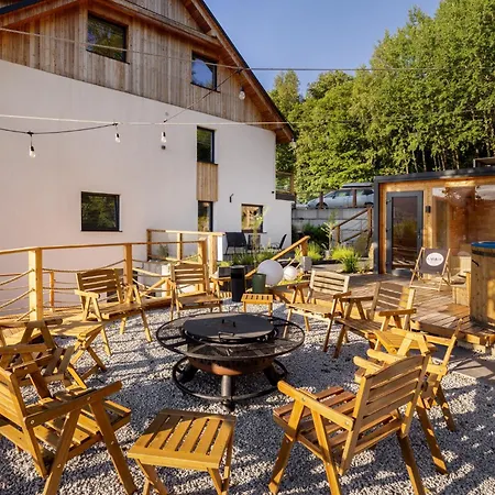 Larice Podgrzewany Basen, Balia I Sauna Apartment *
