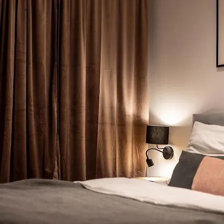 Larice Balia, Sauna, Morsowanie W Basenie Apartment *