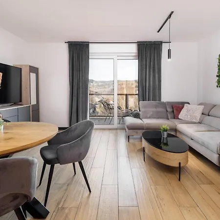 Apartman Larice Podgrzewany Basen, Balia I Sauna *