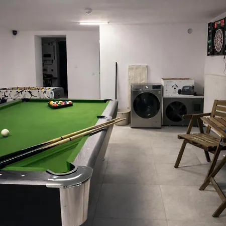 Larice Podgrzewany Basen, Balia I Sauna Świeradów-Zdrój