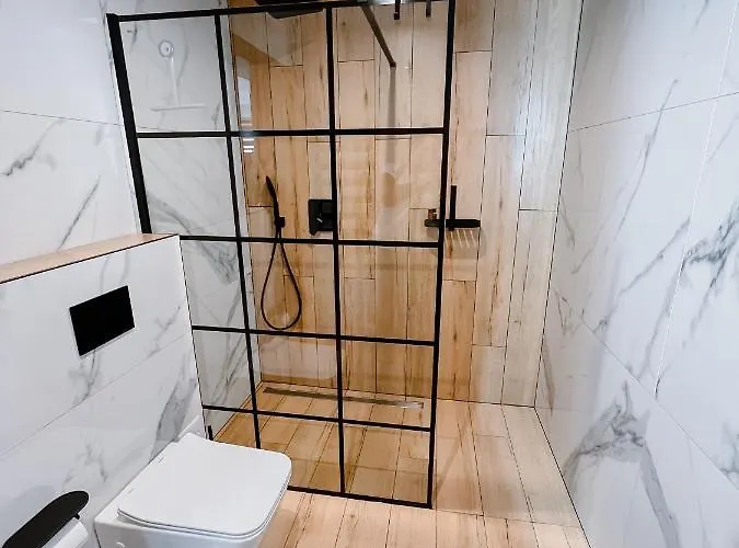 Larice Balia, Sauna I Morsowanie W Basenie