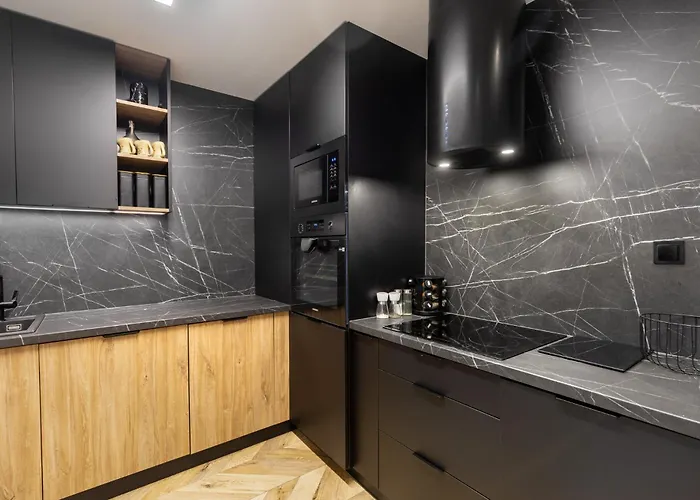 Larice Balia, Sauna I Morsowanie W Basenie Świeradów-Zdrój